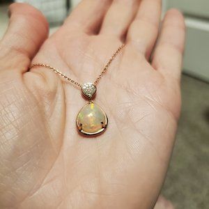 Womens necklace